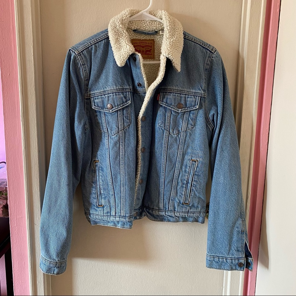 Levi’s Denim Jacket with Faux Fur Lining and Collar